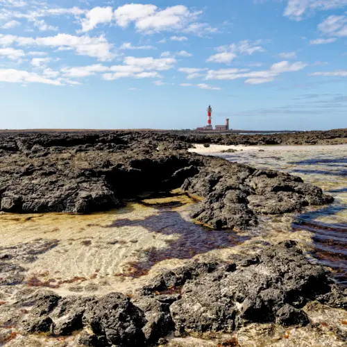 iStock-1838024719piscinas charcos_result